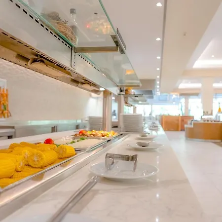 酒店 Park & Aqua Park 3*