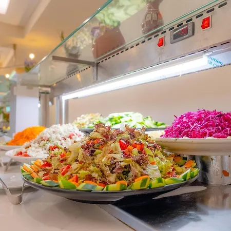 酒店 Park & Aqua Park 3*