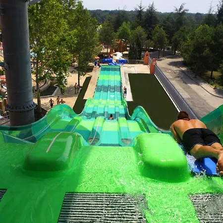 Park & Aqua Park 酒店