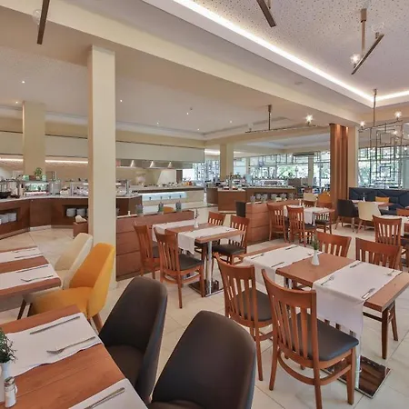 Park & Aqua Park Hotel Albena