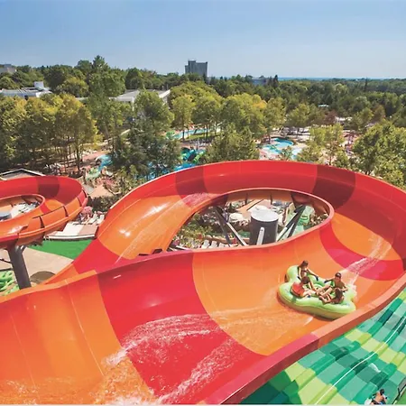 Hotel Park & Aqua Park 3*