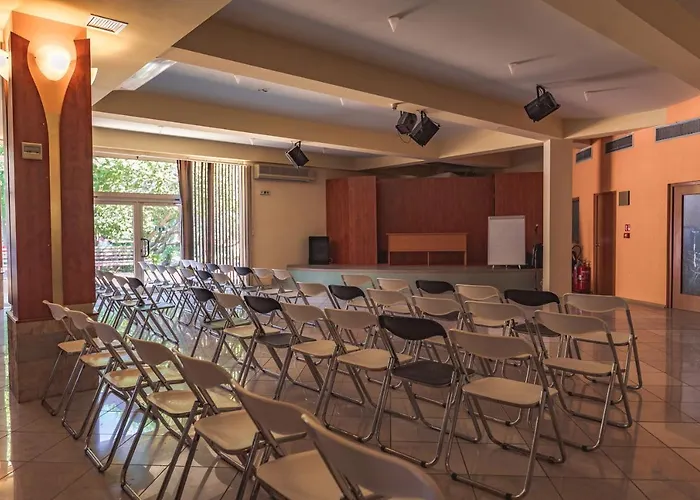 ホテル Park & Aqua Park アルベナ