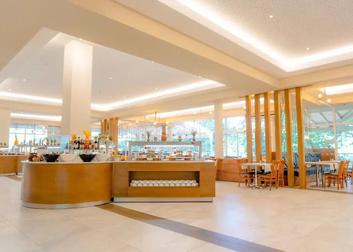 Otel Park & Aqua Park 3*