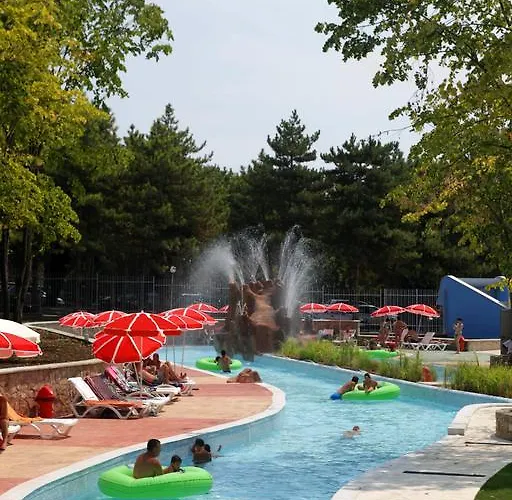 Park & Aqua Park 3* Albena